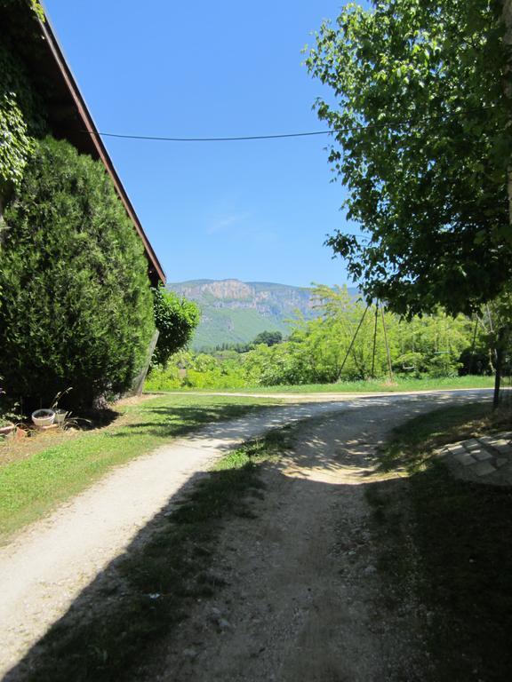 Gite De Fontepaisse Saint-Jean-en-Royans Luaran gambar